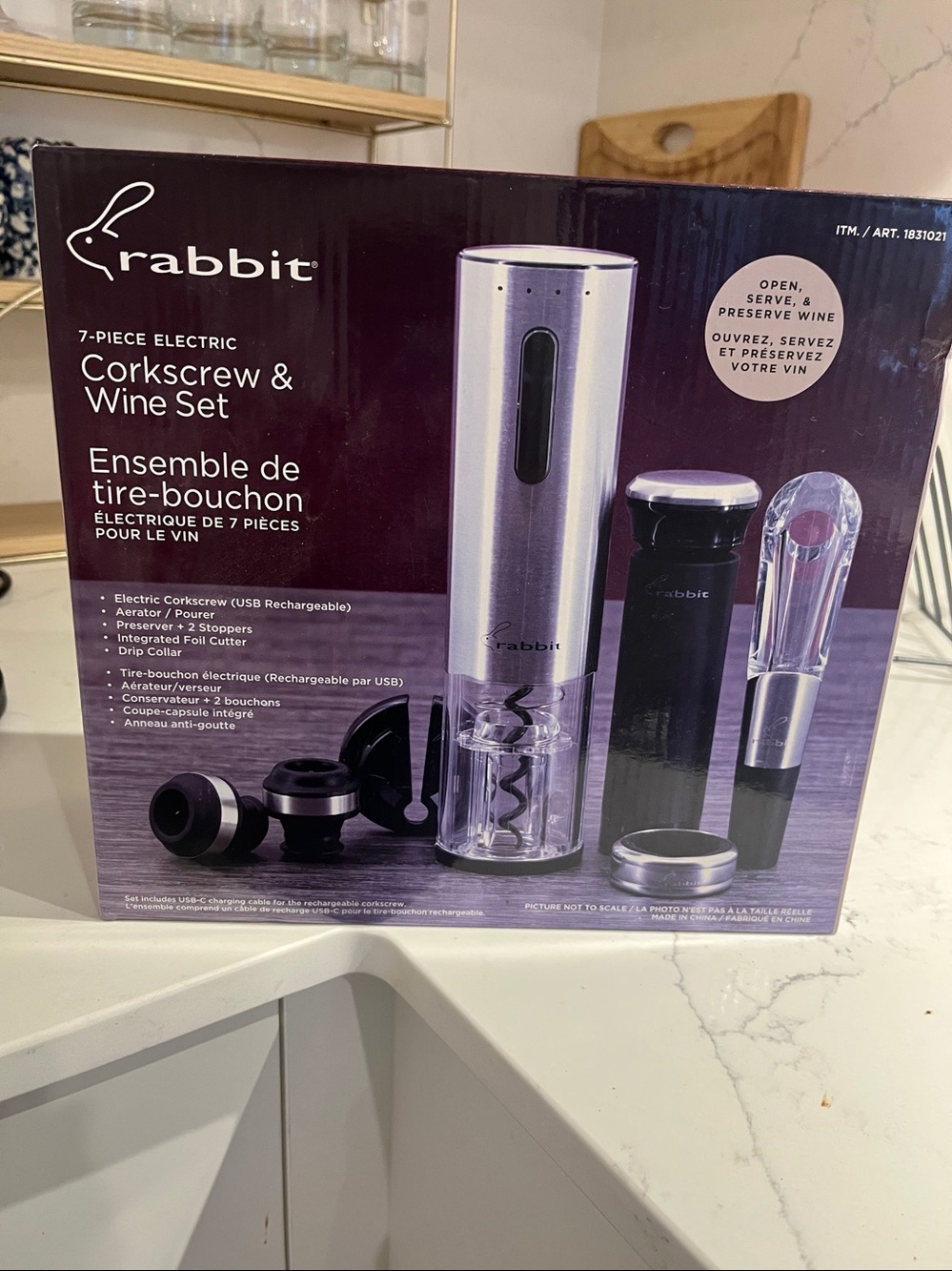 Rabbit 7-Piece Electric Corkscrew & Wine Preservation Set New in Box Never opene